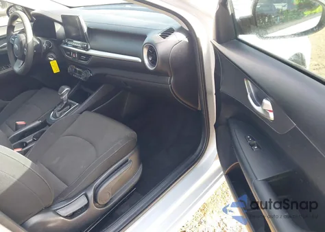 2019 Kia Forte Lxs z USA, uszkodzony, nr VIN 3KPF24AD7KE070117